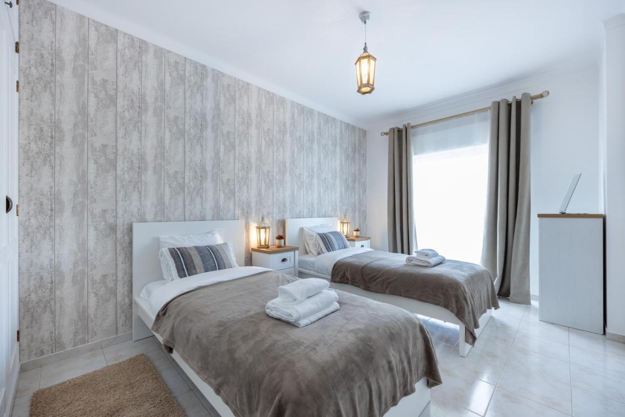 Stylish Seashore Apartment ラゴス エクステリア 写真